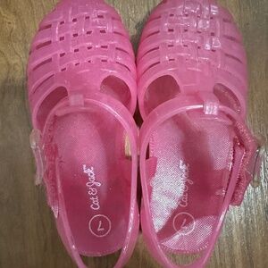 Cat and Jack girls 7 jelly shoes